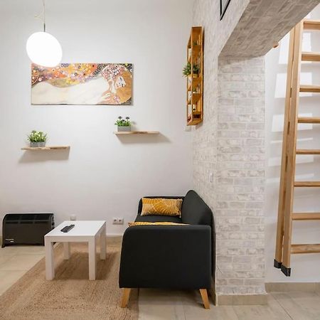 Studio Near Embajadores And Atocha Madrid Exterior foto